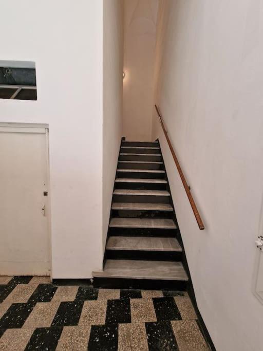 Silver Sands Finale Ligure - Traditional Apartment - 4 Beds & Terrace By The Beach Eksteriør billede